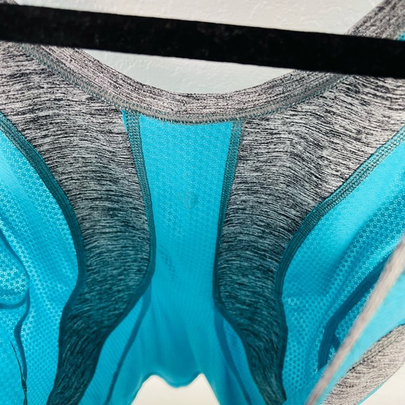- Lululemon Recharge Blue Tank Top - Picture 6 of 6